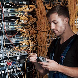 ein Service-Techniker